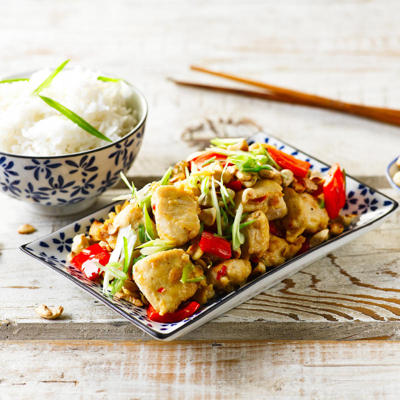 Sizzling Chicken Cashew Stirfry Recipe Gousto
