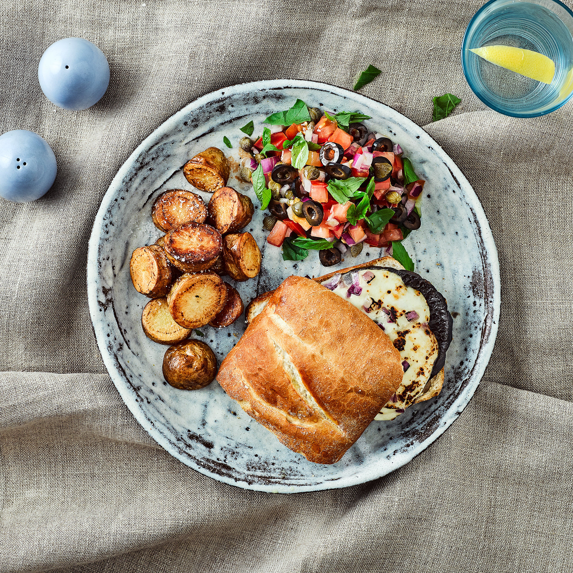 Mozzarella & Portobello Mushroom Burger-image