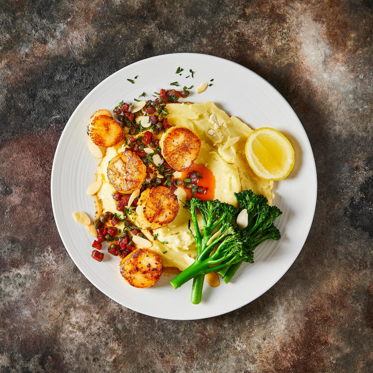 PanFried Scallops With Chorizo, Feta Skordalia & Tenderstem Recipe