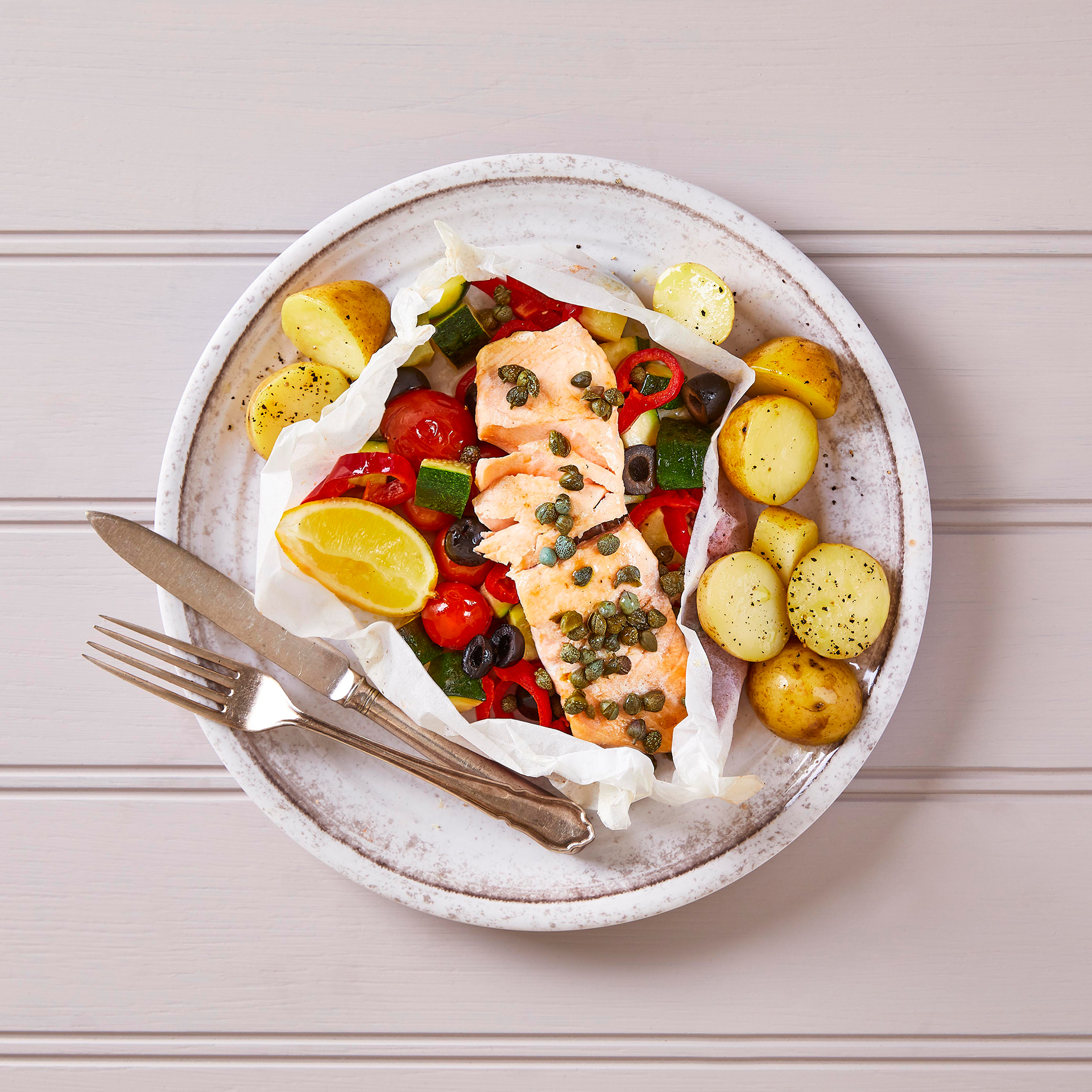 Mediterranean Salmon En Papillote With Potatoes Recipe Gousto