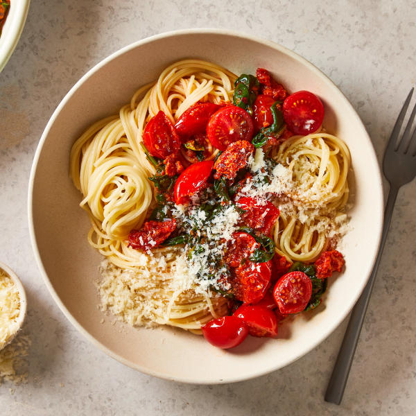 10Min Spicy 'Nduja & Cherry Tomato Spaghetti Recipe Gousto