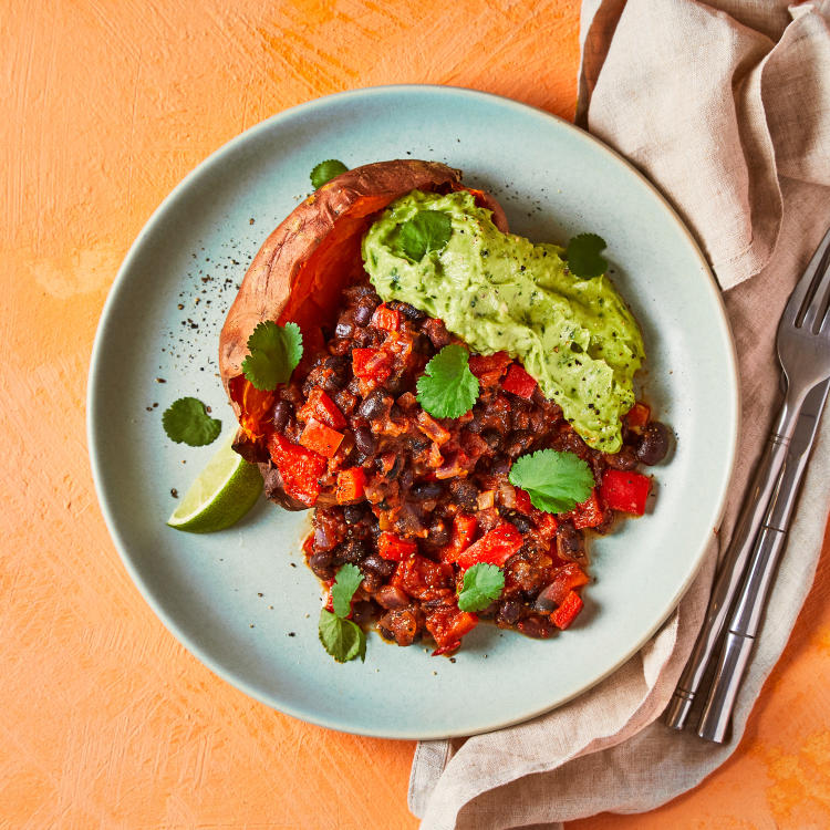 Chilli Non Carne, Baked Sweet Potato & Guac Recipe Gousto