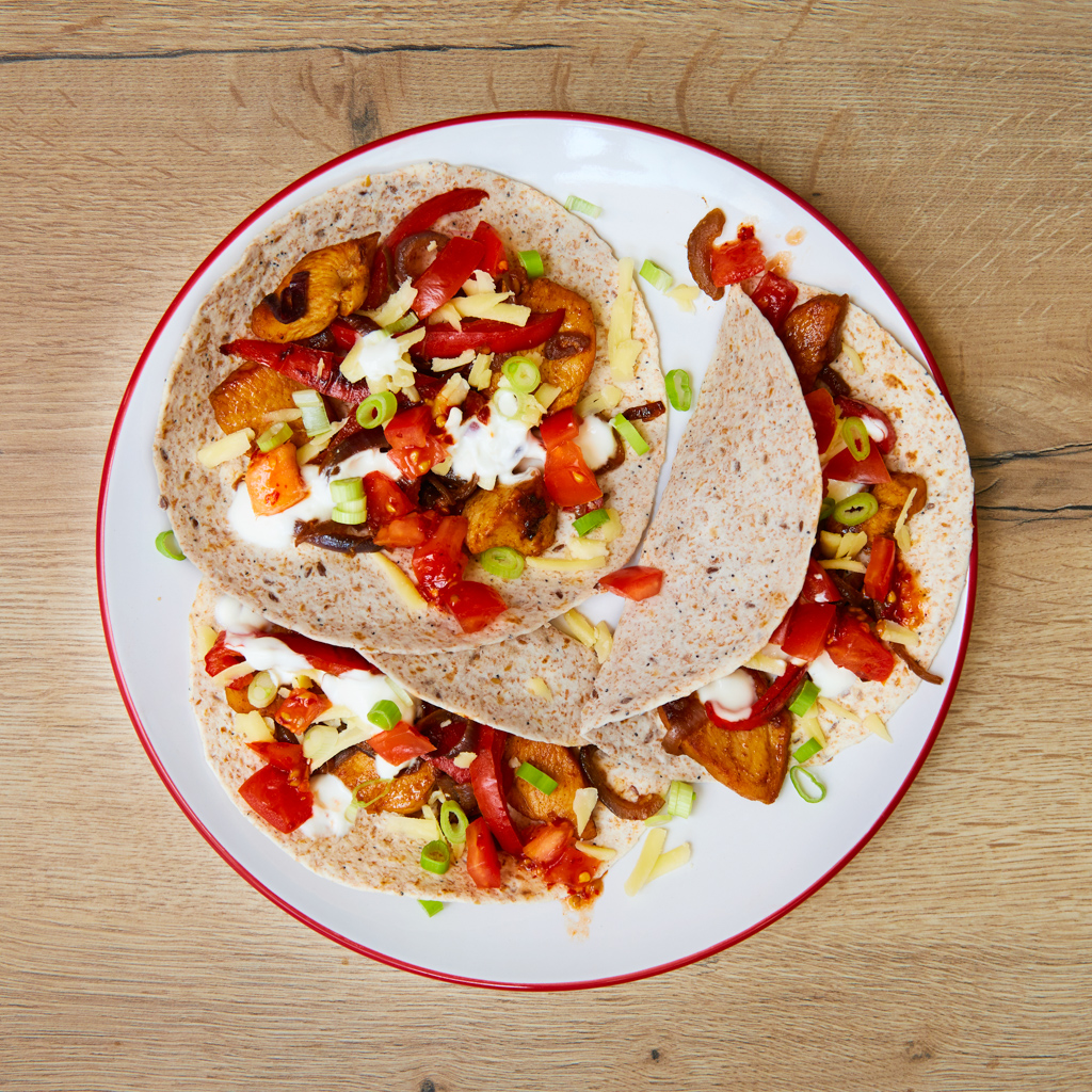Smoky 'N' Sweet BBQ Chicken Seeded Fajitas Recipe Gousto