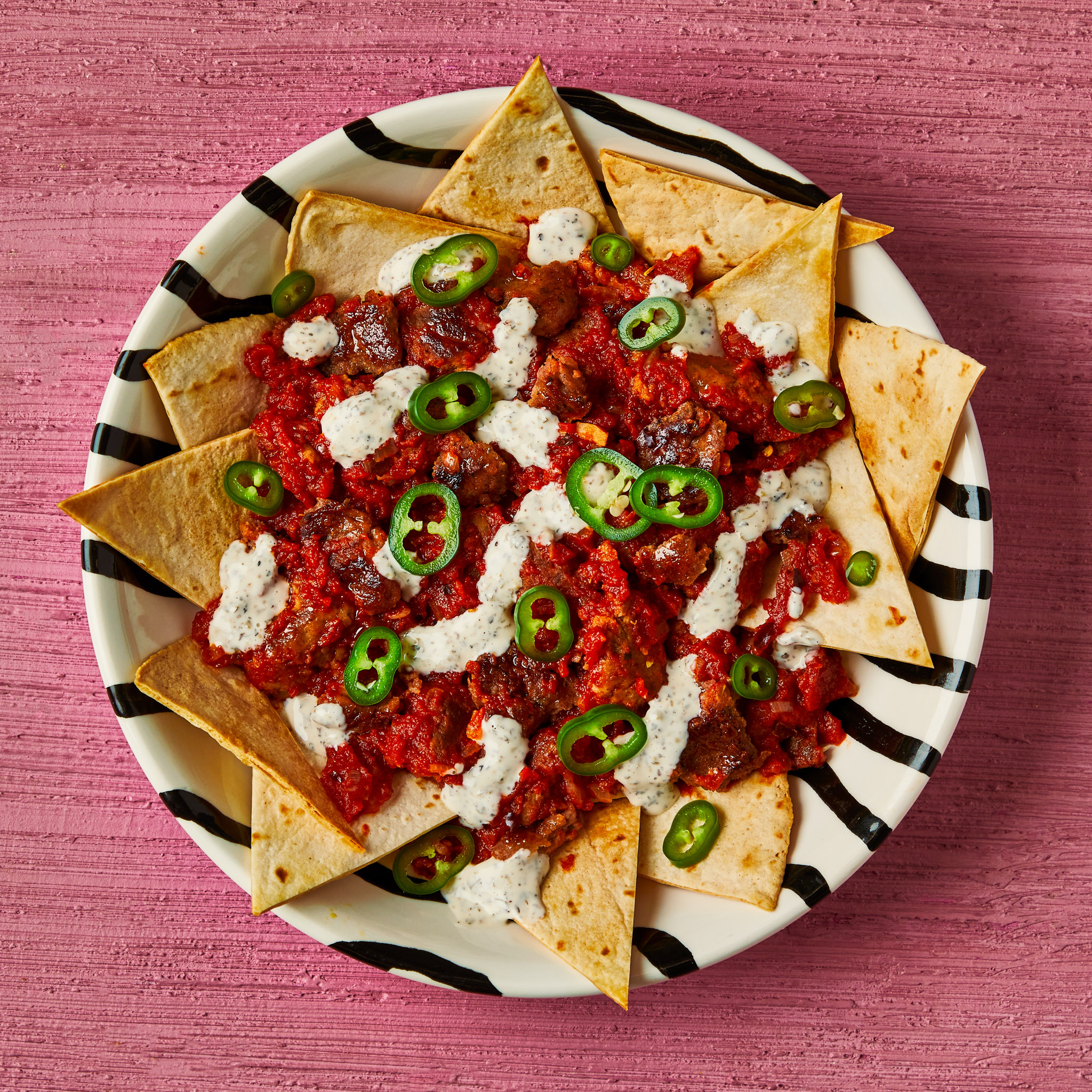 Plant-Based Spicy Sausage Pizza Nachos | Gousto