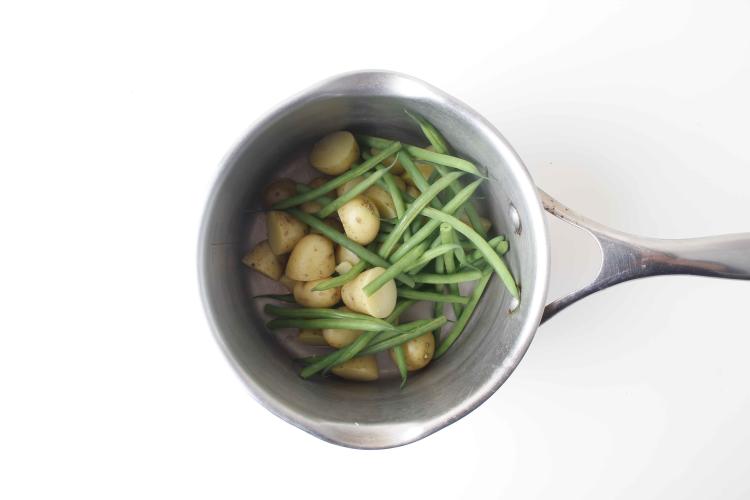 Sea Bass, Green Beans & Hazelnut Pesto Recipe Gousto