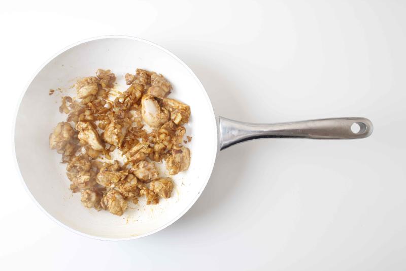 Chicken Satay Curry With Kale Brown Rice Recipe Gousto