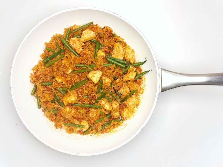 10Min Smoky Spanish Chicken Rice Recipe Gousto