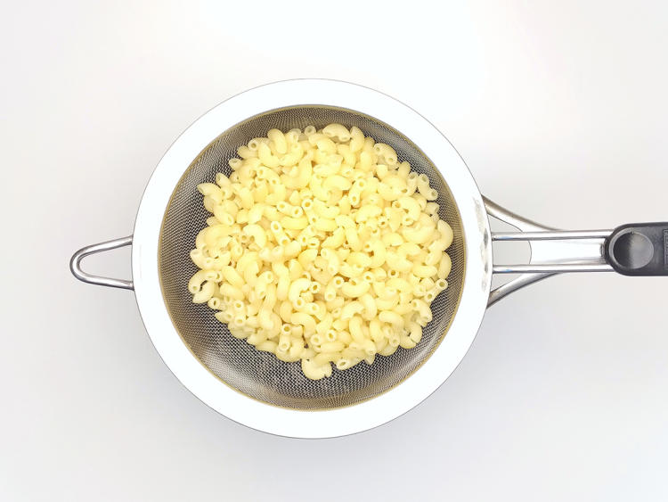 Easy Truffle Mac 'N' Cheese Recipe Gousto