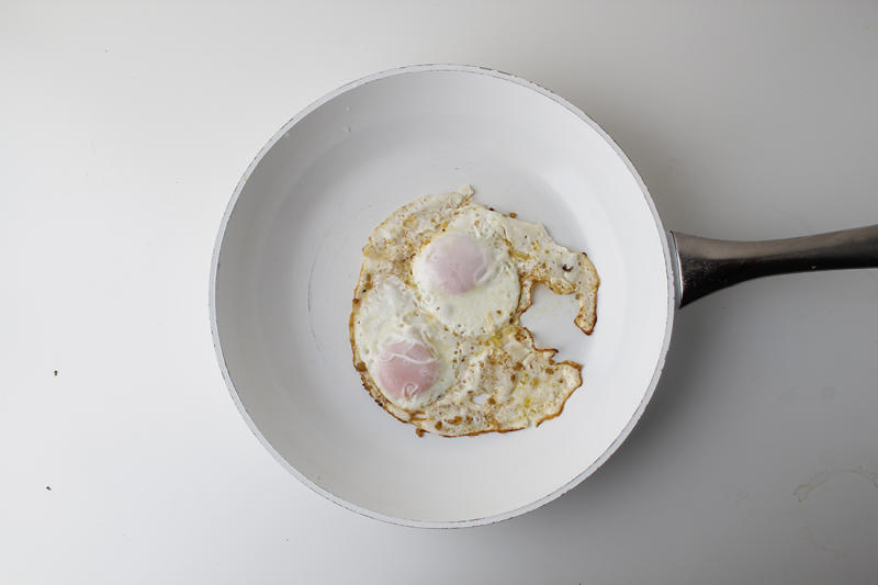 Jewelled Bulgur With Feta, Sumac Fried Egg Recipe Gousto