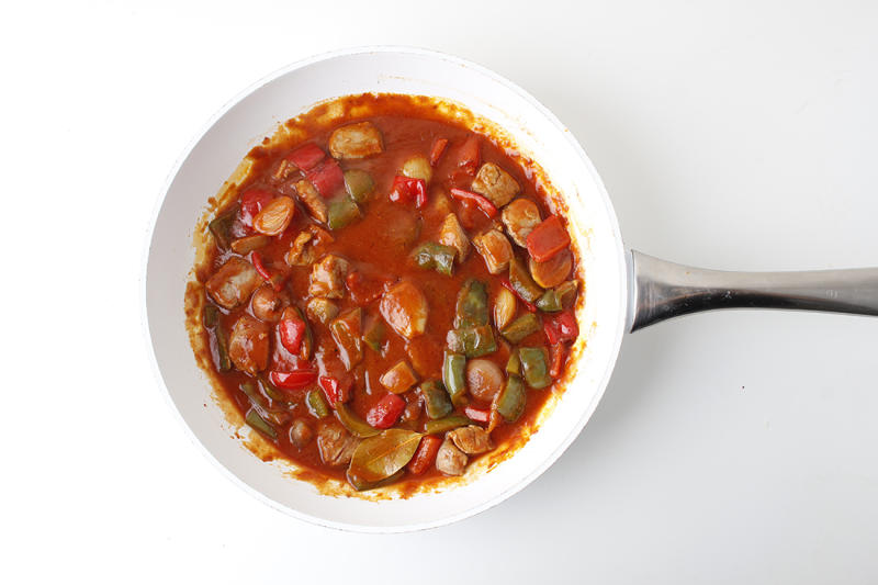 Hungarian Pork & Pepper Goulash Recipe Gousto