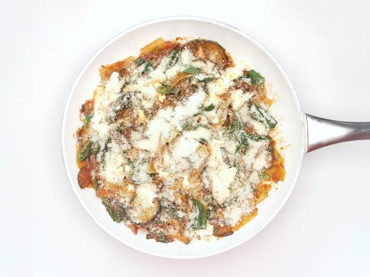 Messy OnePot Aubergine & Spinach Lasagne Recipe Gousto